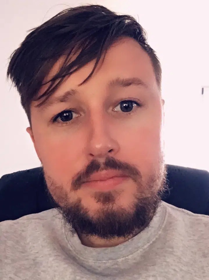 Profilo di Ezéchiel